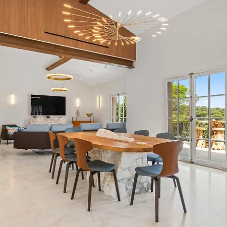 Shaily 300m Pampelonne And Club 55 Villa